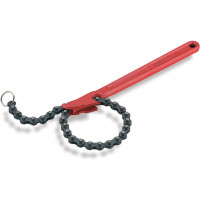 Pipework wrench with chain